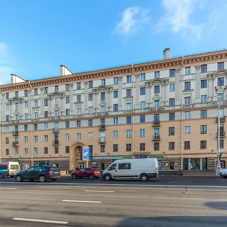 Nezavisimosti 44 Hostel *