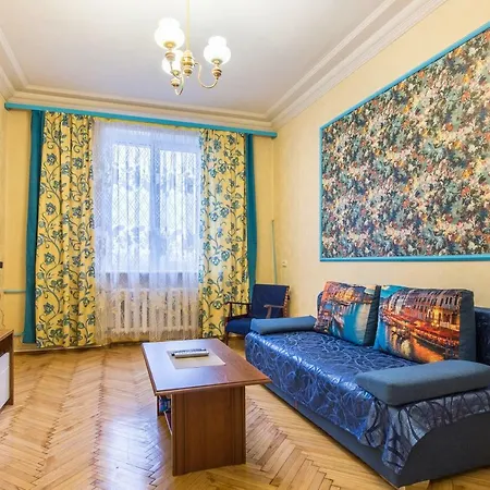 Nezavisimosti 44 Hostel *