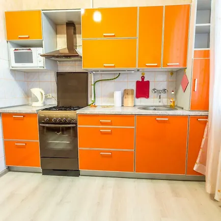 Nezavisimosti 44 * Minsk